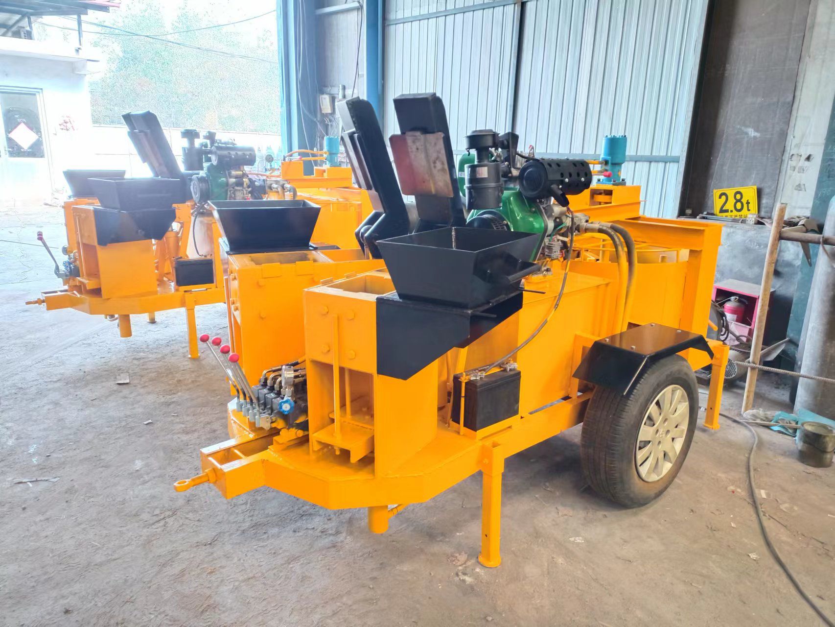 m7mi-twin-interlocking-brick-machine-geothy
